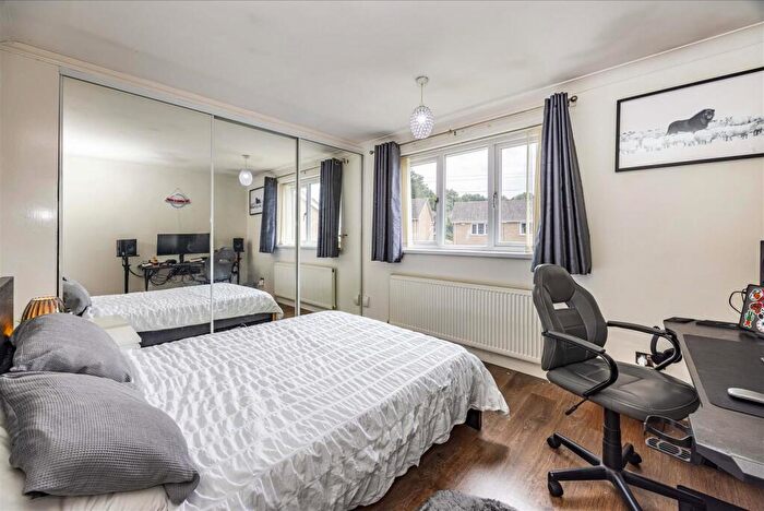 2 Bedroom House To Rent In Pentland Drive, Arnold, Nottingham, NG5