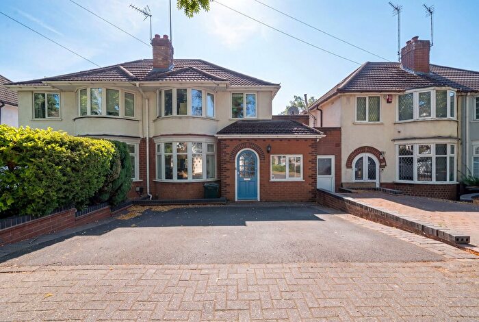 3 Bedroom Semi Detached House For Sale In Watwood Road, Hall Green, B28