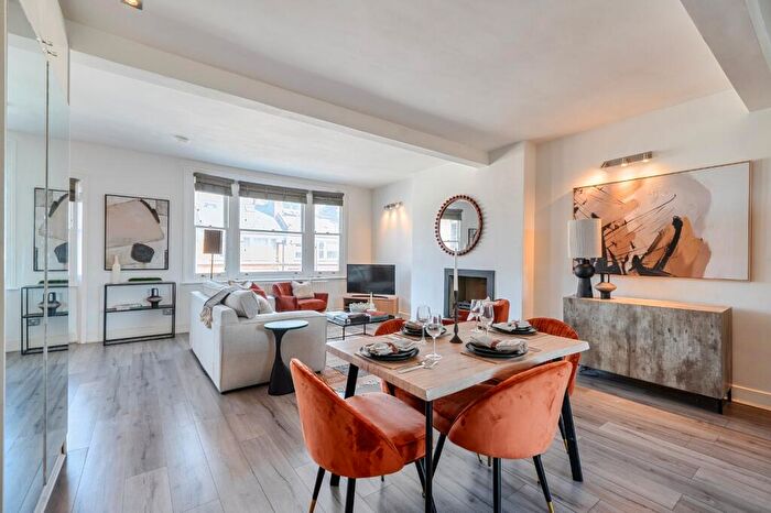 2 Bedroom Flat For Sale In Birchington Road, West Hampstead, London, NW6