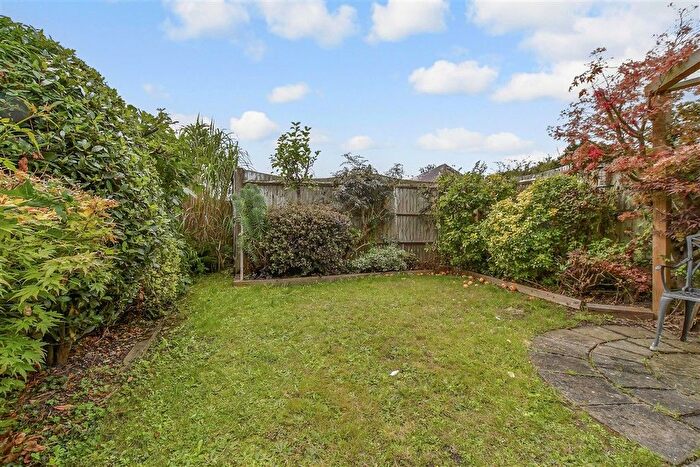 2 Bedroom Terraced House For Sale In Beacon Oak Road, Tenterden, Kent, TN30