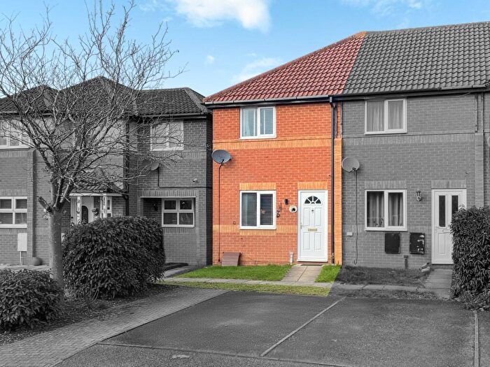 2 Bedroom End Of Terrace House For Sale In Badgers Oak, Kents Hill, Milton Keynes, MK7