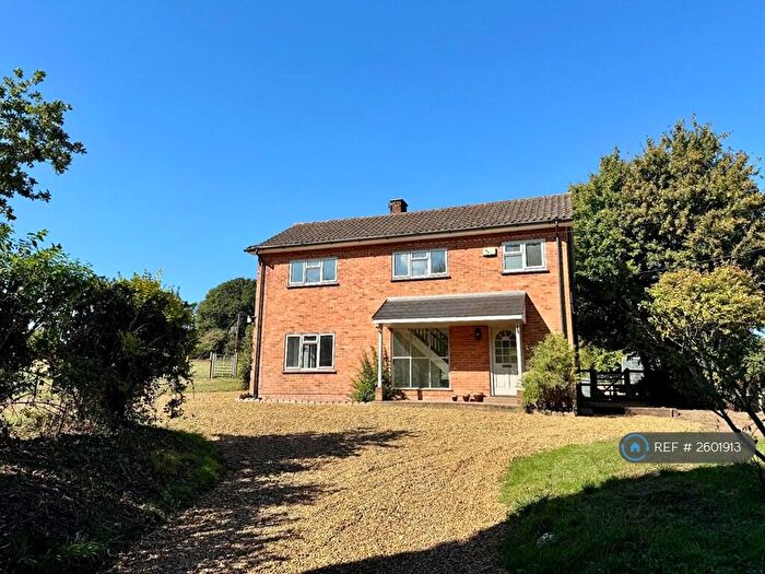 3 Bedroom Detached House To Rent In Field Road, Ringland, Norwich, NR8