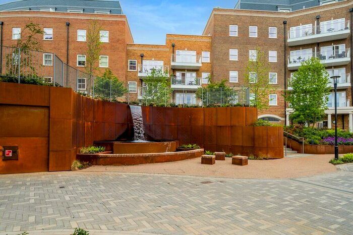 2 Bedroom Apartment To Rent In Atkinson House, Eden Place, RH8