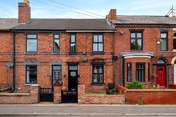 3 Bedroom Terraced House For Sale In Bickershaw Lane, Bickershaw, WN2