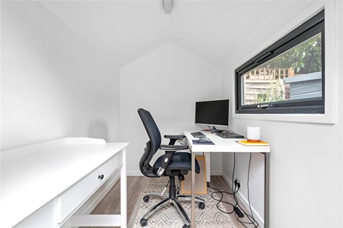 1 Bedroom Flat For Sale In Credenhill Street, London, SW16