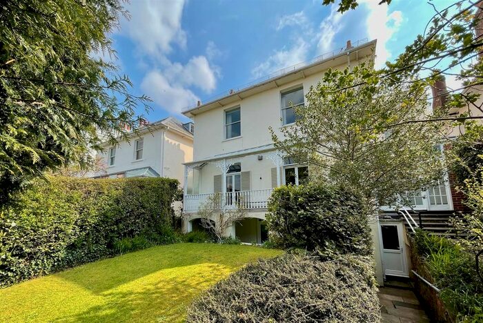 2 Bedroom Flat To Rent In St. Leonards Road, St. Leonards, Exeter, EX2