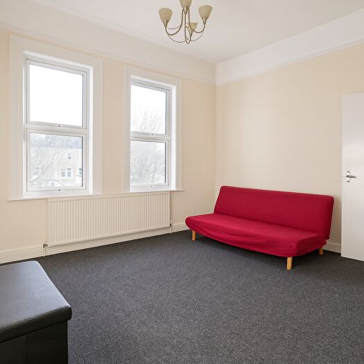 1 Bedroom Flat To Rent In Brownhill Road, London, SE6