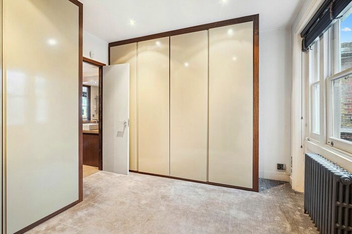 2 Bedroom Flat To Rent In Bramham Gardens, South Kensington, SW5