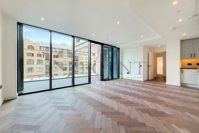 2 Bedroom Apartment To Rent In Merino Gardens, London Dock, E1W