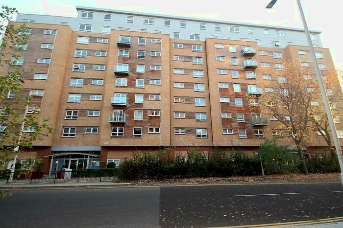 1 Bedroom Apartment To Rent In Cherrydown East, Basildon, SS16
