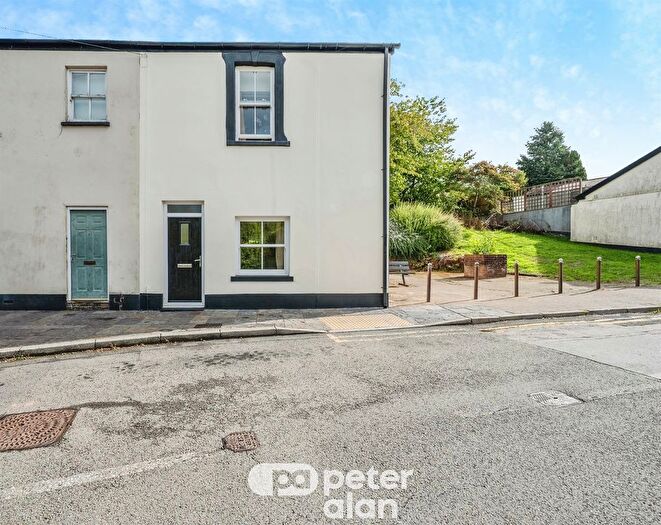 2 Bedroom Semi-detached House For Sale In King Street, Blaenavon, Pontypool, NP4