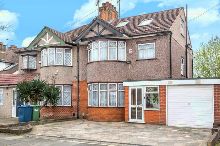 4 Bedroom Semi-Detached House To Rent In Chestnut Drive, Pinner, HA5