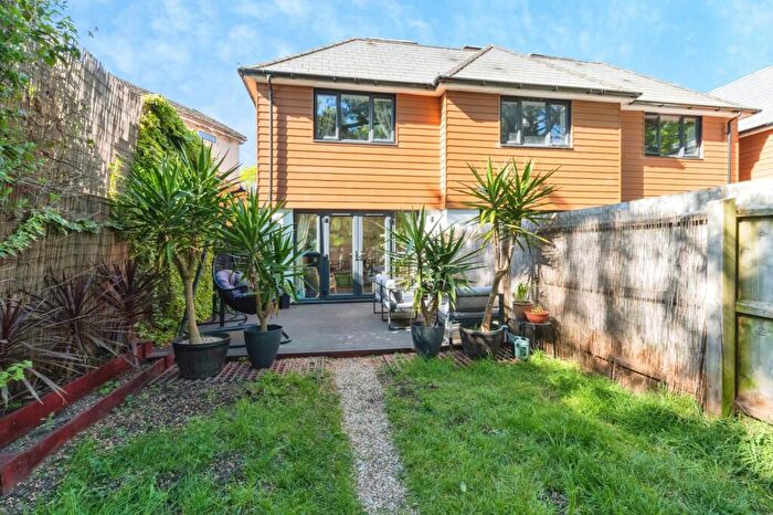 2 Bedroom End Of Terrace House For Sale In Herbert Avenue, Poole, Dorset, BH12