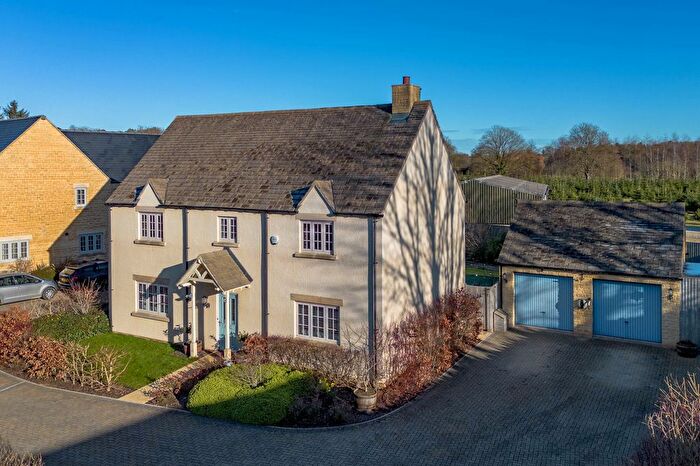 5 Bedroom Detached House For Sale In Old Ilsom Farm Road, Tetbury, GL8