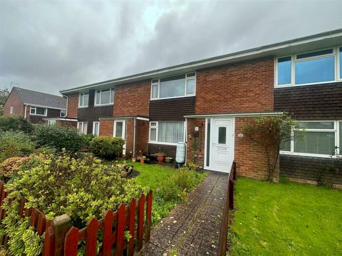 1 Bedroom Apartment To Rent In Hannams Close, Lytchett Matravers, BH16