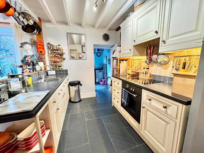 3 Bedroom House For Sale In Prince Llewelyn Terrace, Dolwyddean, LL25