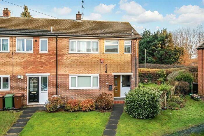 3 Bedroom End Terrace House For Sale In St. Johns Crescent, Ossett, WF5