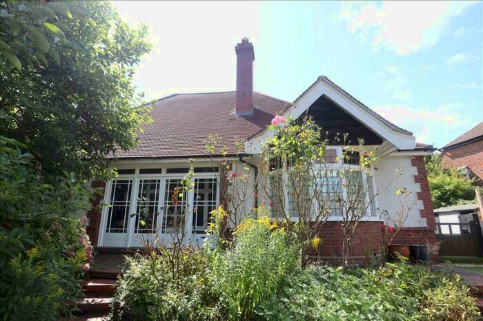 4 Bedroom Detached House To Rent In Moments From Reedham Railway Station, CR8