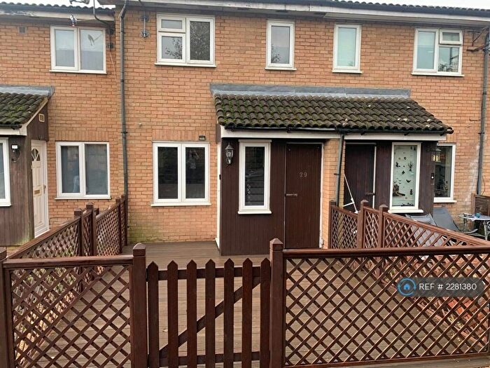 1 Bedroom Terraced House To Rent In Redwood Way, High Barnet, EN5