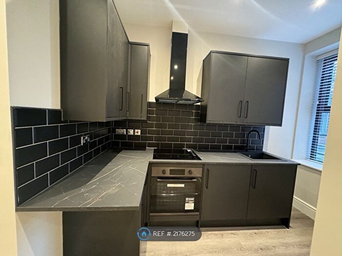 1 Bedroom Flat To Rent In A, Doncaster, DN1