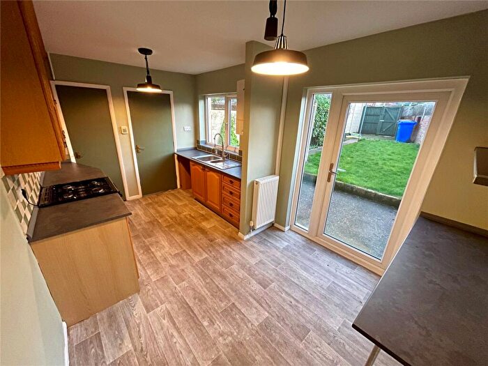 3 Bedroom Terraced House For Sale In Bank Walk, Burton-on-Trent, Staffordshire, DE13
