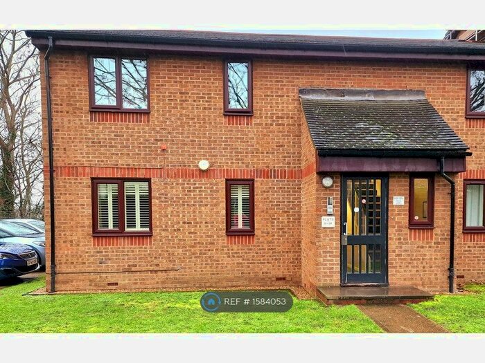 2 Bedroom Flat To Rent In Bernard Ashley Drive, London, SE7