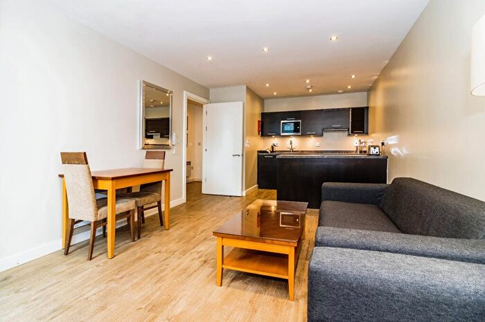 1 Bedroom Apartment For Sale In Shudehill, Manchester, M4