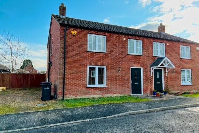 3 Bedroom Semi-Detached House To Rent In Turrell Close, King's Lynn, PE34