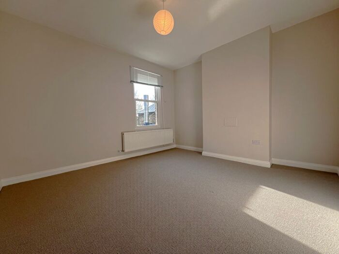 4 Bedroom Maisonette To Rent In Orford Road, London, E17
