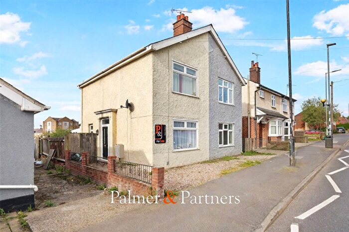 2 Bedroom Semi Detached House For Sale In Bergholt Road, Colchester, Essex, CO4