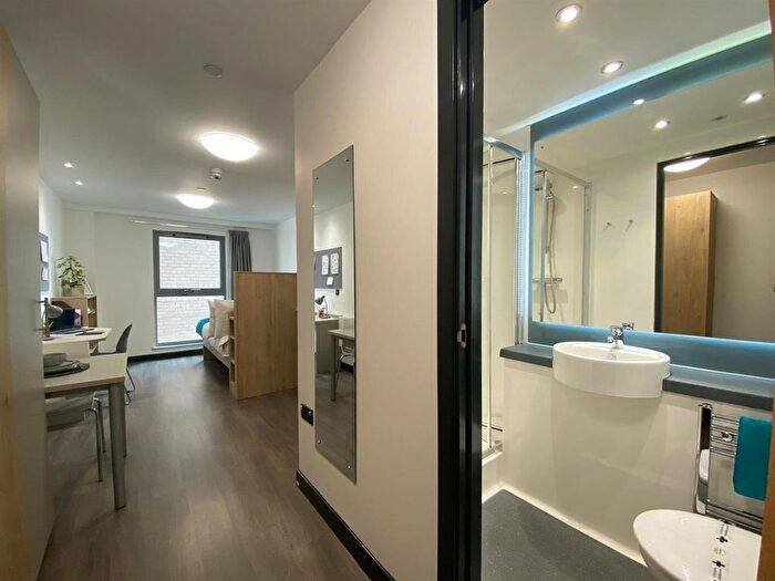 1 Bedroom Flat To Rent In Fountain Centre, College Street, Belfast, BT1