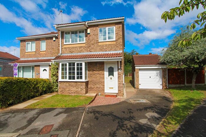 3 Bedroom Detached House To Rent In Church Croft, Edenthorpe, Doncaster, DN3