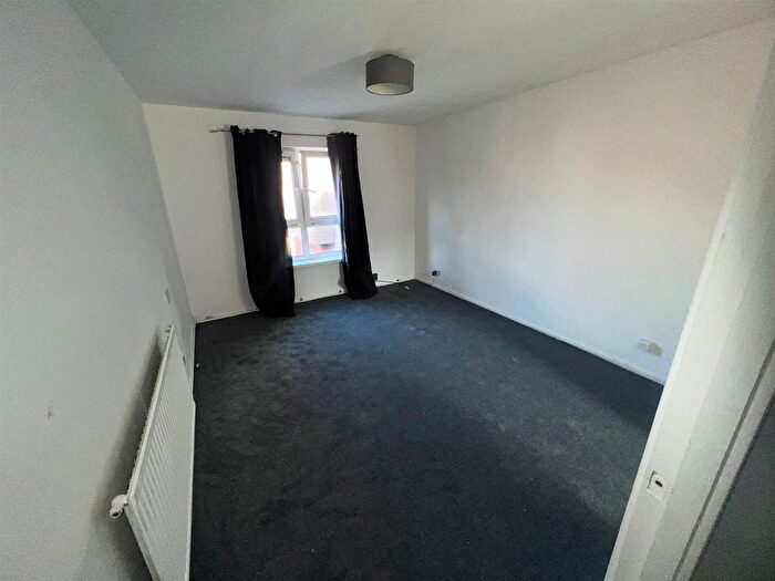 1 Bedroom Property To Rent In Flying Bull Close, Portsmouth, PO2