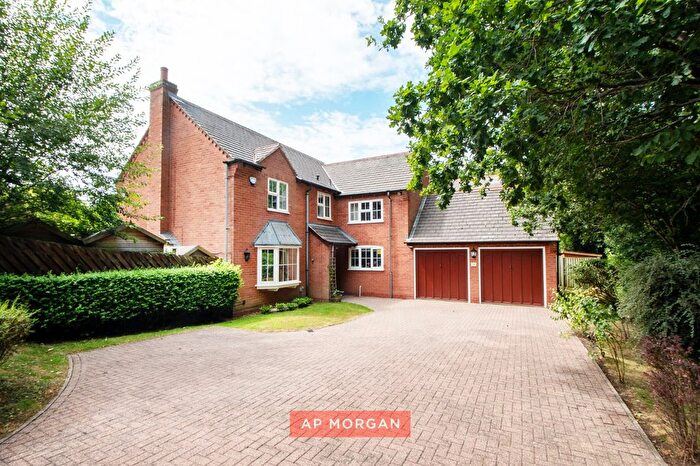 4 Bedroom Detached House For Sale In Brampton Crescent, Shirley, Solihull, West Midlands, B90