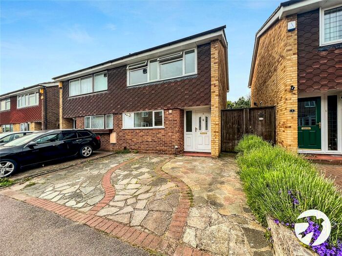 3 Bedroom Semi-Detached House To Rent In Birchington Close, Bexleyheath, Kent, DA7