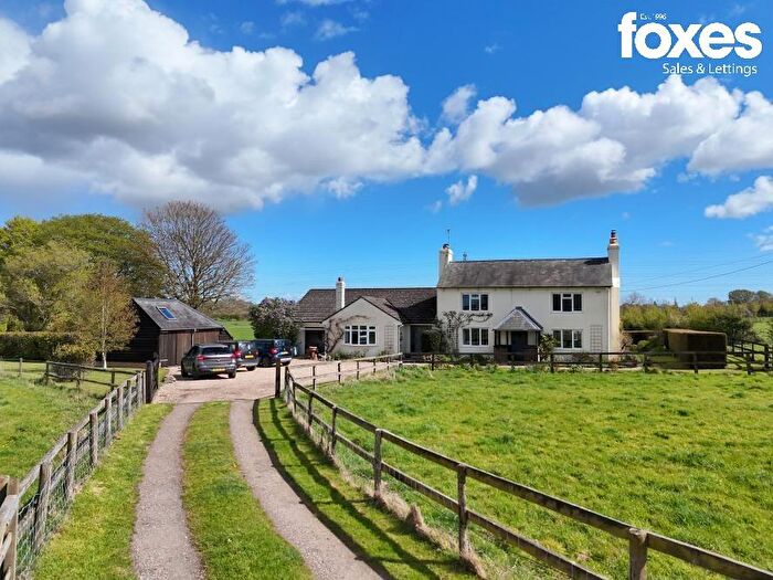 5 Bedroom Detached House To Rent In Knighton Lane, Wimborne, Dorset, BH21
