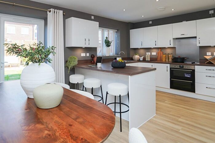 4 Bedroom Terraced House For Sale In Lloyd Park @ Port Loop, Birmingham, B16