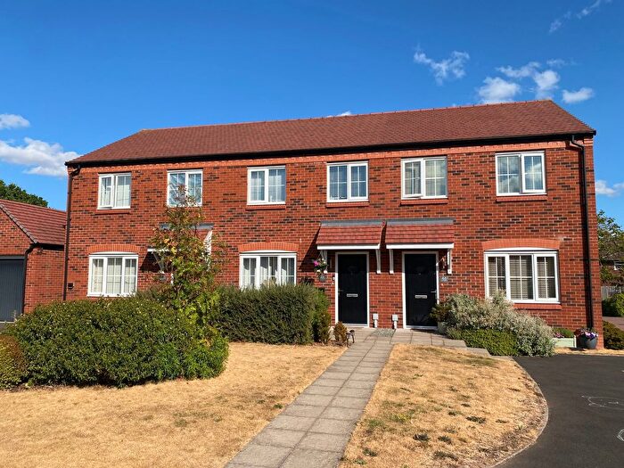 3 Bedroom Terraced House For Sale In Twine Crescent, Malvern, WR14