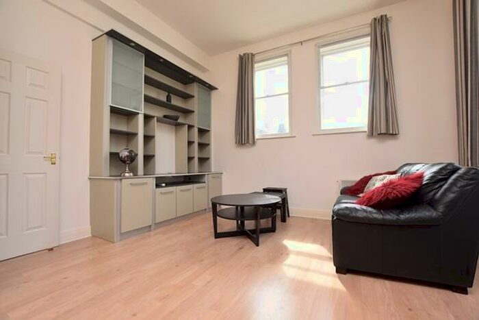 1 Bedroom Apartment To Rent In Orchard Chambers, - Church Street, S1