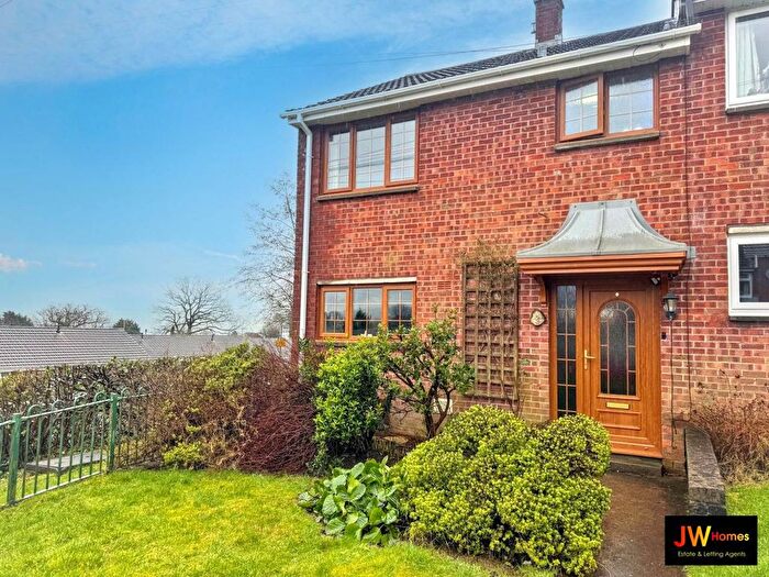 3 Bedroom End Terrace House For Sale In Frost Place, Blackwood, NP12