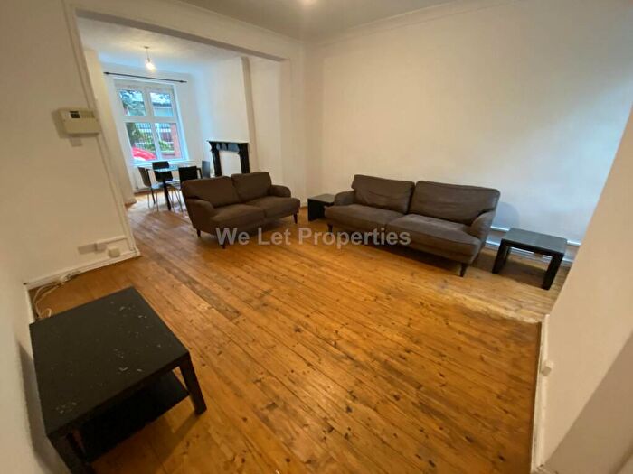 3 Bedroom House To Rent In Fire Station Square, Salford, M5