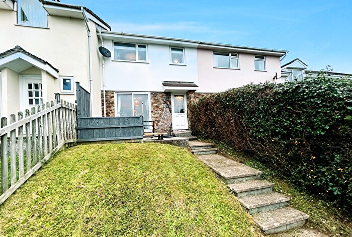 3 Bedroom Terraced House For Sale In Saunders Way, Kingsbridge, TQ7