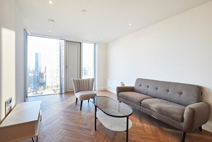 1 Bedroom Apartment To Rent In Victoria Residence, Crown Street, M15