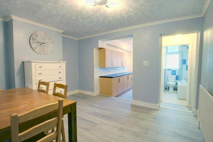 2 Bedroom Terraced House To Rent In Stanhope Road, Rochester, Rochester, ME2