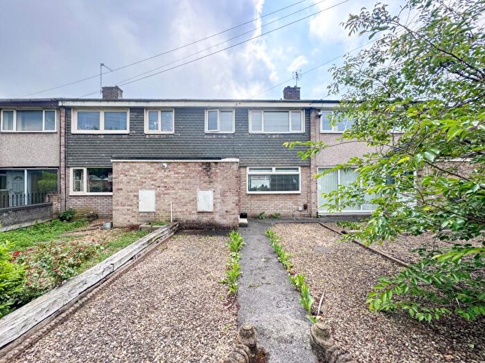 3 Bedroom Terraced House For Sale In Sycamore Drive, Patchway, Bristol, BS34