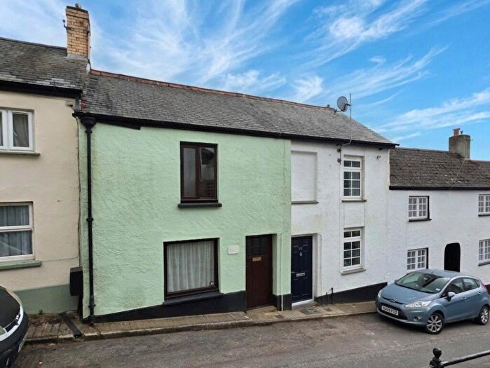 3 Bedroom Terraced House For Sale In Mill Street, Torrington, Devon, EX38