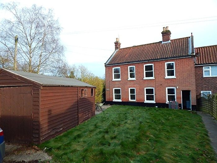 3 Bedroom Semi-Detached House For Sale In The Homestead, Holt Road, Gresham, Norwich, Norfolk, NR11