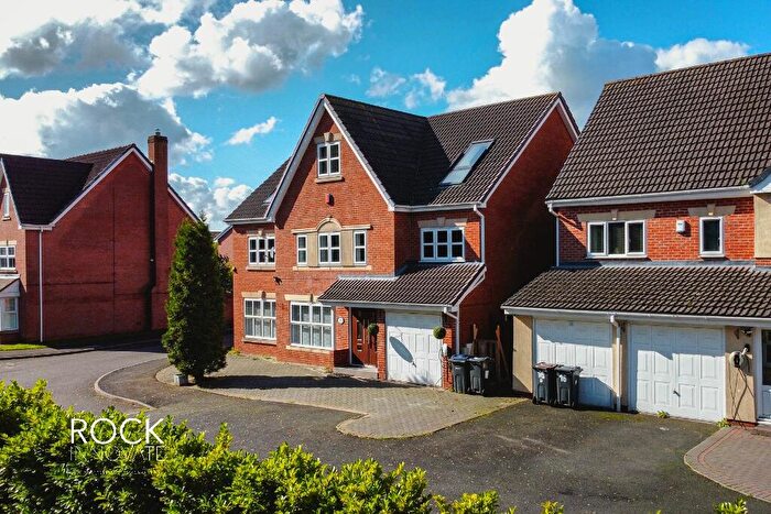 7 Bedroom Detached House To Rent In Weeford Dell, Sutton Coldfield, West Midlands, B75