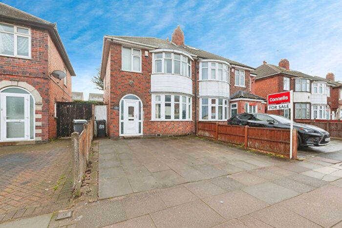3 Bedroom Semi Detached House For Sale In Catherine Street, Leicester, LE4