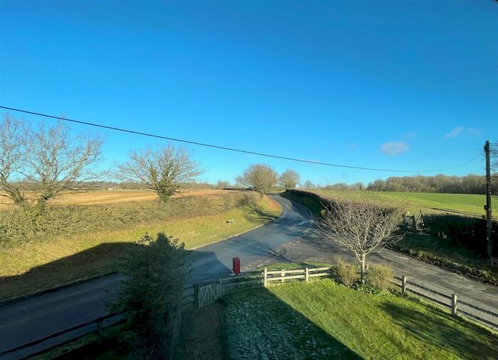 2 Bedroom Semi-Detached House For Sale In Claygate Lane, Shipbourne, Tonbridge, TN11